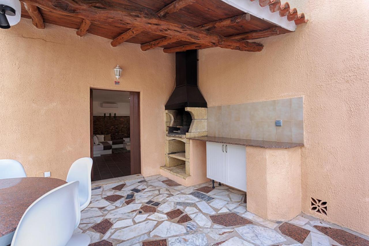 Villa Cana Simona Sant Jordi de ses Salines Exterior foto