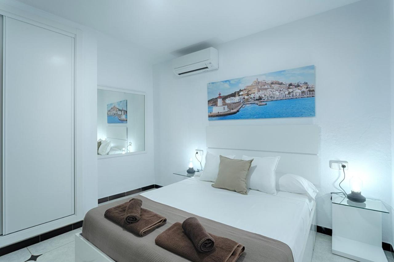 Villa Cana Simona Sant Jordi de ses Salines Exterior foto